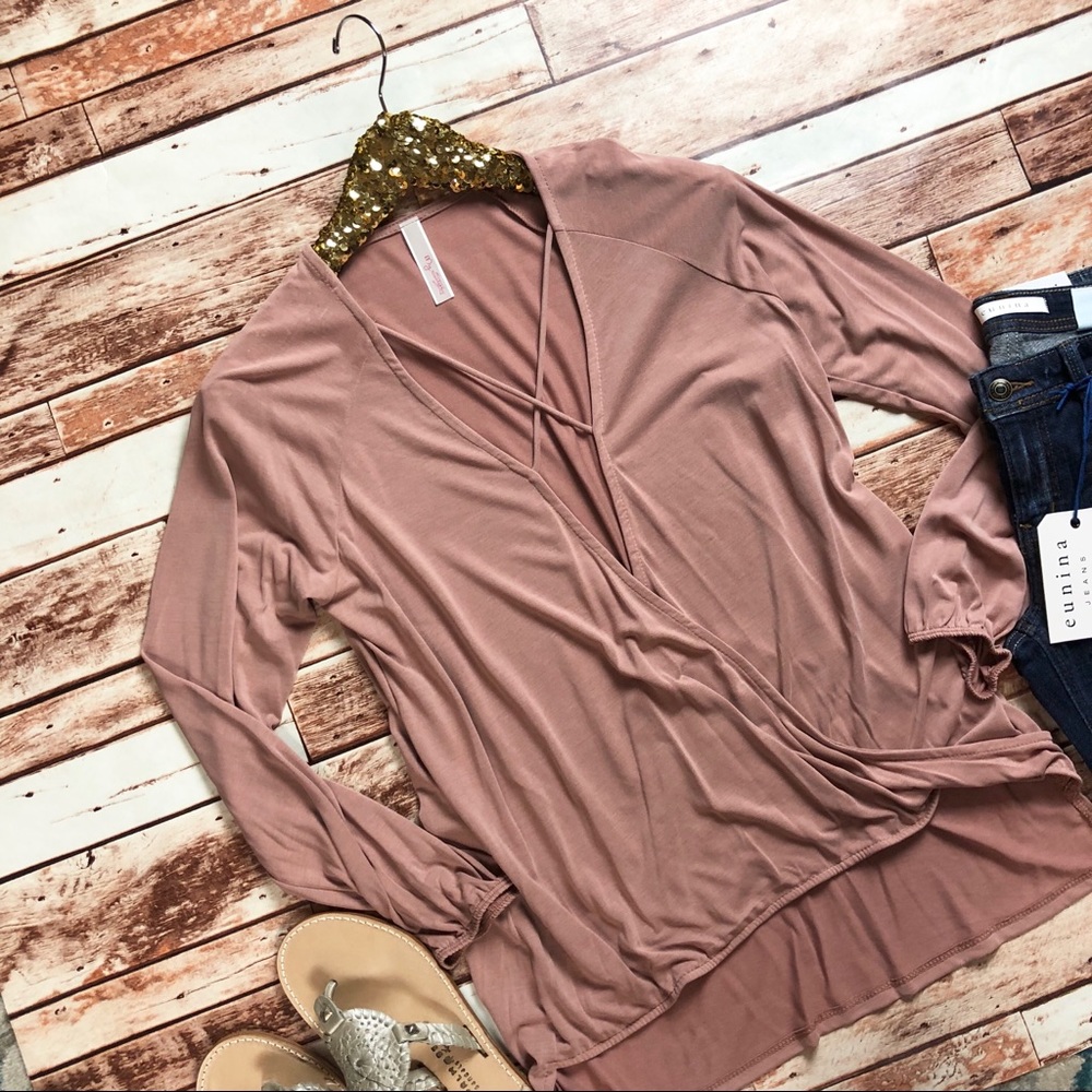 Blush criss cross front top - Picture 4 of 6